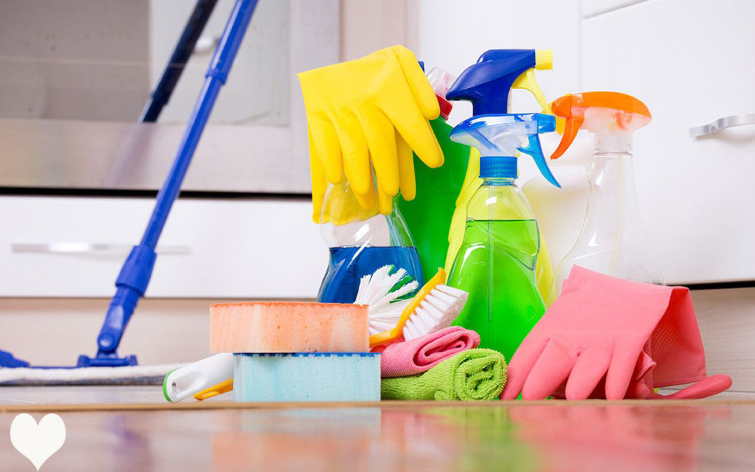 12 نصيحة بالتعامل مع تنظيف المنزل